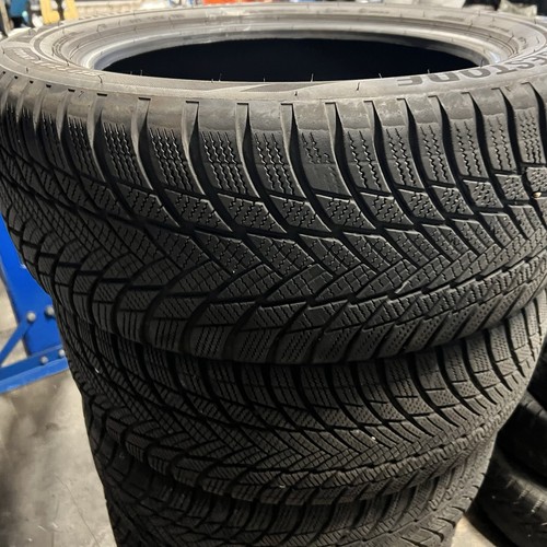 Pneumatici 235 r18 100h - 4,