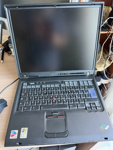 Ibm thinkpad t42 - ibm,