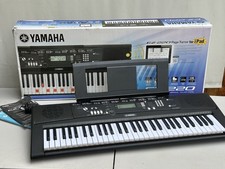 Yamaha EZ-220 Pianoforte