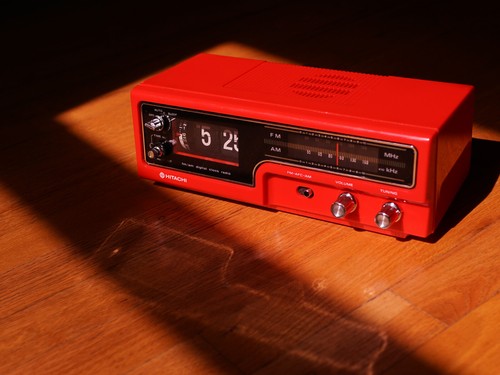 Hitachi flip clock vintage - flip,