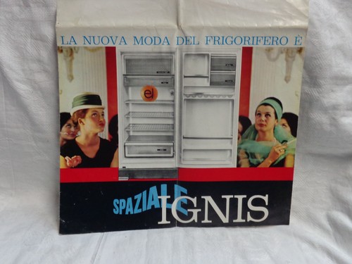 Nuova moda del frigorifero - la,