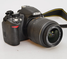 Nikon D3000 18-55 mm