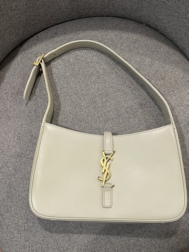 Saint laurent 7 piccolo - laurent, a