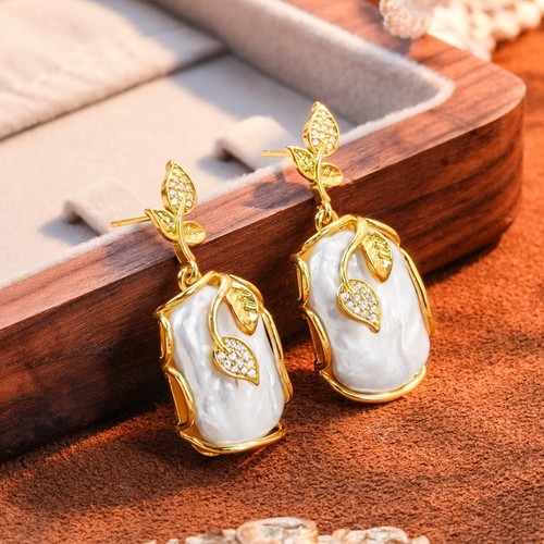 Orecchini con perle barocche