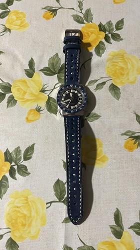 Vintage mondia watch - vintage,