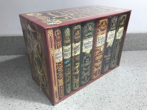 Harry potter books 7 - harry,