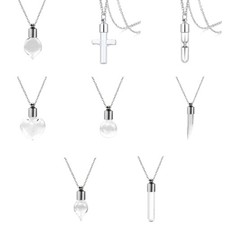 Collana con ciondolo bottiglia