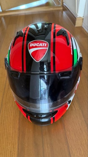 Casco collaborazione arai - collaborazione,