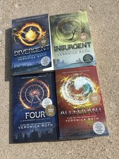 Set OF 4 SIGNED Veronica Roth