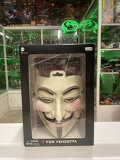DC Collectibles - V For
