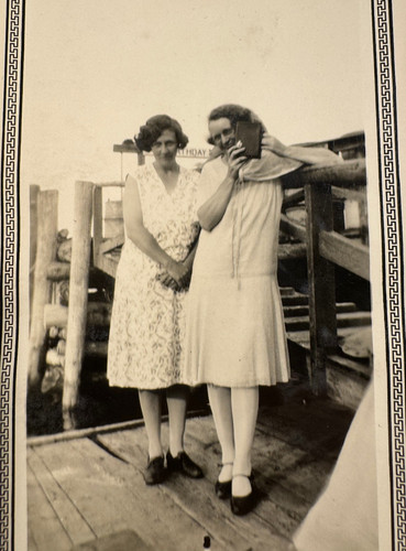 Donne affettuose che - affettuose,
