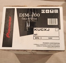 Pioneer DJM-400 Mixer, un