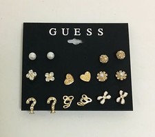 Nuovo GUESS 8 PC Set Color