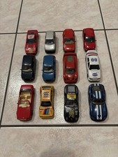 Lotto 12 modellini auto scala