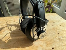AKG K141 cuffie monitor studio