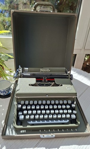 Macchina scrivere torpedo - scrivere,