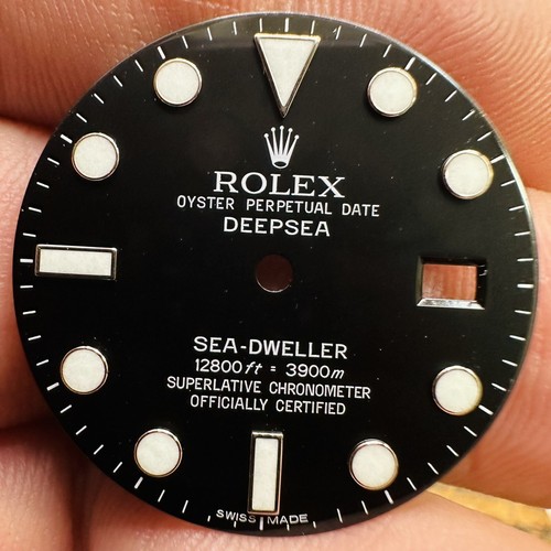 Rolex quadrante nero luce
