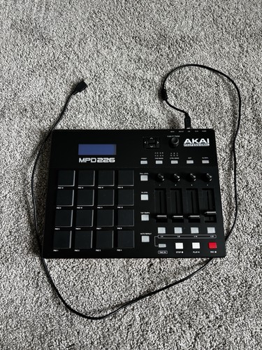 Akai professional mpd226 pad - akai,