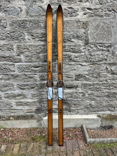 Sci legno vintage - /,
