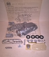 1-43 Peugeot 302 BERLINA 1936