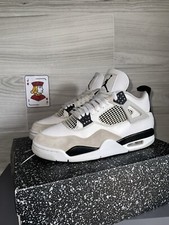 Air Jordan 4 Retro Military Black 43 White Black Grey Suede