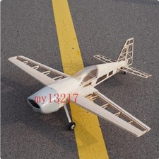 RC EXTRA330 Ala Fissa Modello