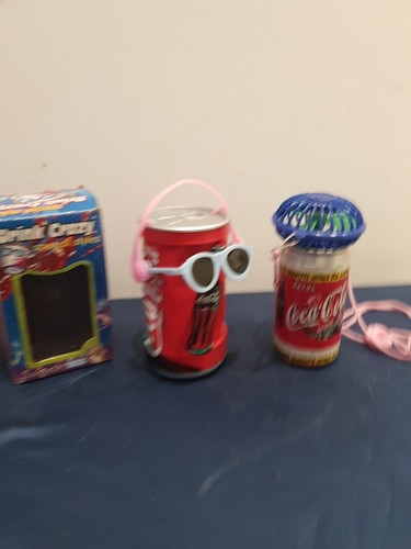 Lattina coca cola che danza - lattina,