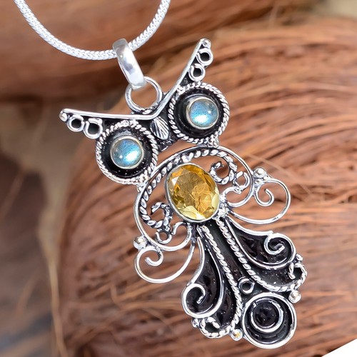 Ciondolo gufo labradorite