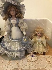 2 Vecchie bambole + 1