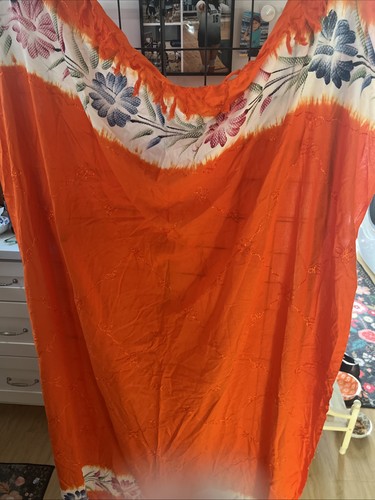 Sarong lungo batik - batik, warung