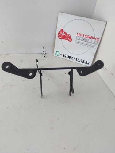 Supporto radiatore olio - ,