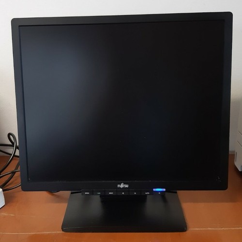 Fujitsu e19 led lcd - e19-6,
