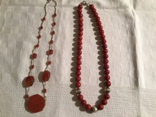 1 COLLANA DI CORALLO NATURALE E ARGENTO 1 COLLANA CON AGATA E ARGENTO NON USATE 