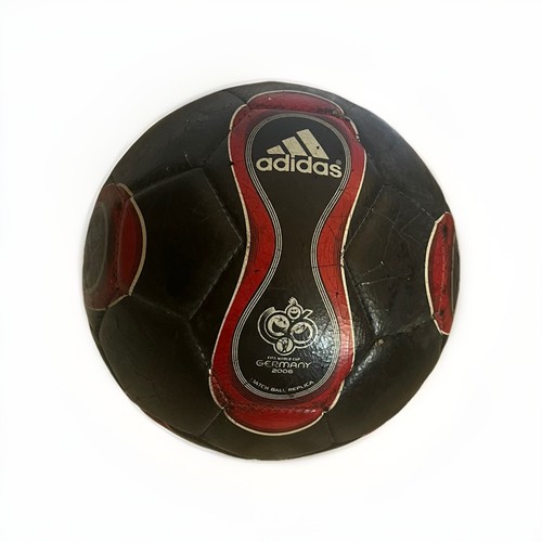 Pallone adidas teamgeist - ✅adidas,