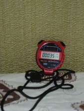 Cronometro professionale a luce solare con tempi parziali