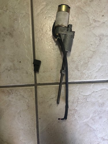 82441735 motorino poggiatesta - 82441735,