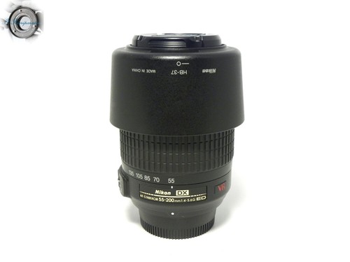 Nikon 200 mm f 4 - 55,