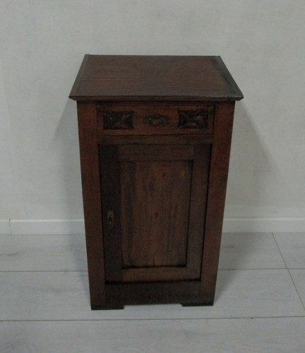 Elegante antico comodino - elegante,