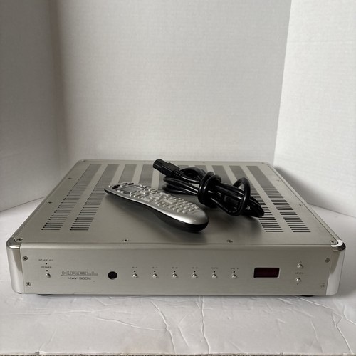 Amplificatore stereo integrato