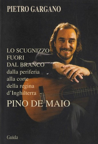 Uno scugnizzo fuori dal