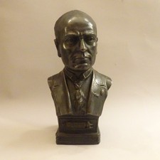Busto in bronzo Benito