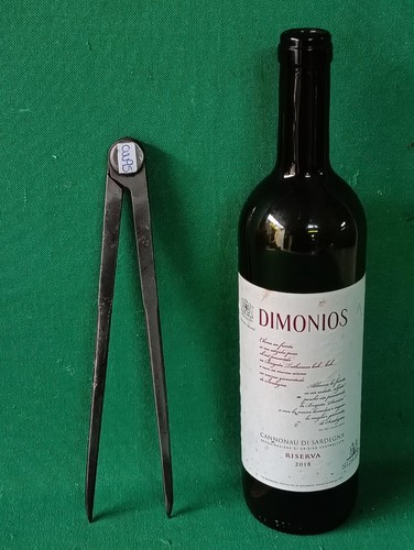 Antico compasso attrezzo - antico,