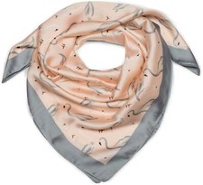 Piccolo foulard setoso, a tre