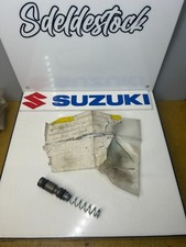 1 pistone + molla suzuki