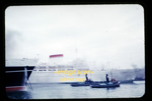 Blurry ocean liner navi - ocean,