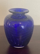Vaso in vetro artistico blu