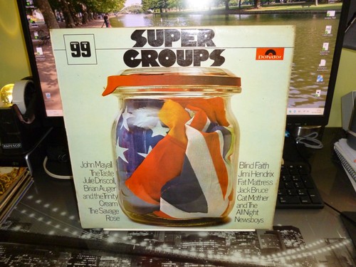 Various artists super - artists., "