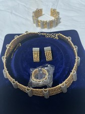 Set di gioielli fatti a mano