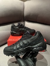Nike Air Max 95 Essential –