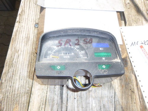 Yamaha 250 rubinetti - sr,